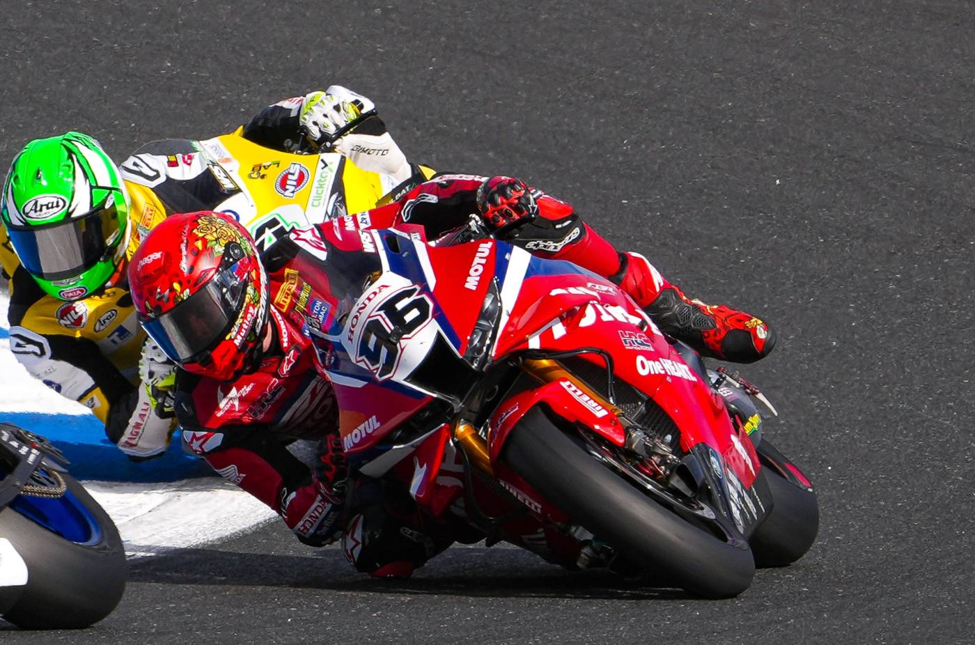 Dixon secures top ten finish in Estoril Race 2, with more points for Chantra