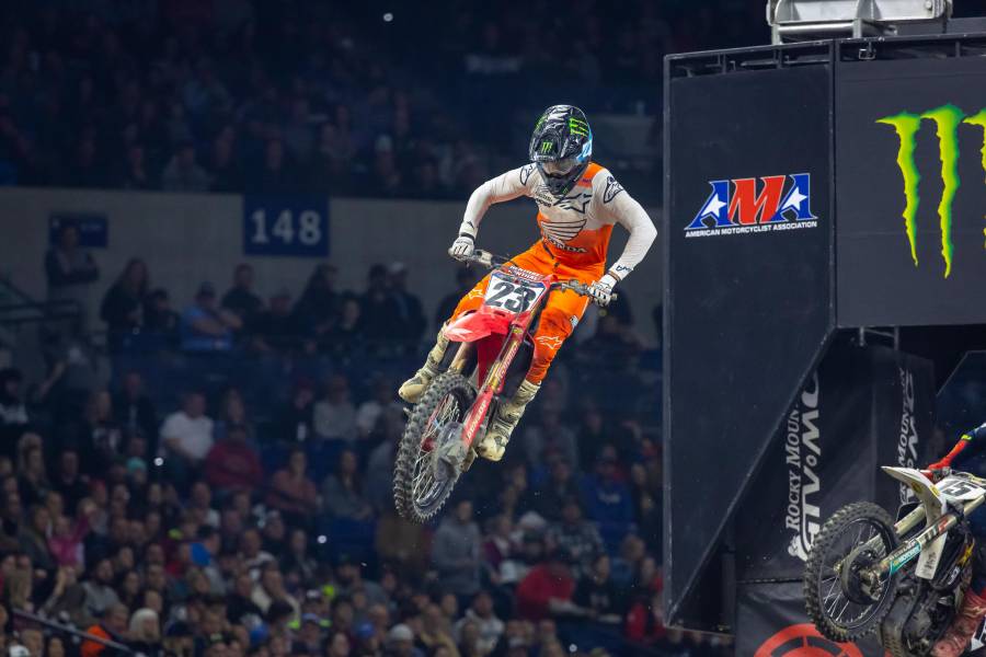 450SX セクストンが4位入賞を果たす