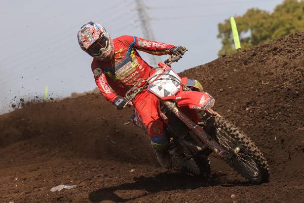 大城魁之輔が最高峰クラスのデビューレースで表彰台登壇!