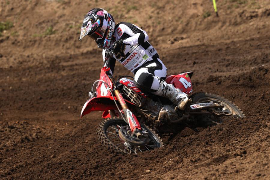 小野彩葉が全日本初優勝。久保まなが2位でHondaがワン・ツー!