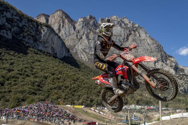 Another MXGP win for Gajser and Team HRC