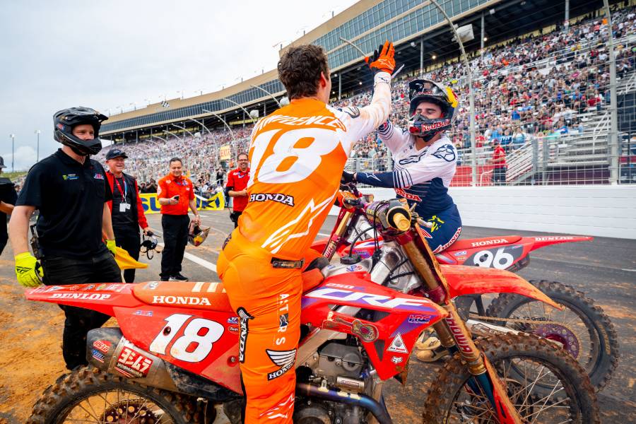 Lawrence Brothers First and Third at Atlanta East-West Showdown