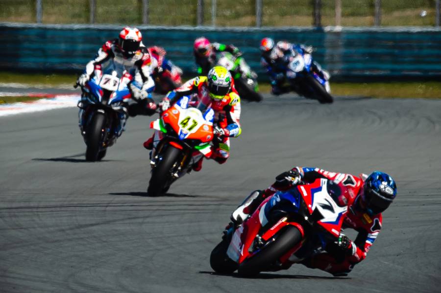 Another strong performance from Iker Lecuona in race 1 at Assen, with Vierge close to a top 10 finish