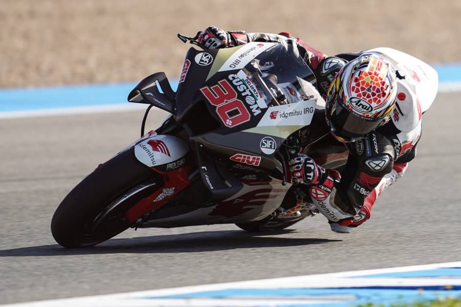 中上貴晶5番手、ポル・エスパルガロ7番手。アレックス・マルケス16番手、マルク・マルケスは2度の転倒で19番手。ワイルドカードで出場のブラドルは22位