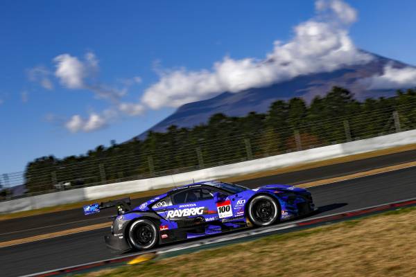 【2020シーズン総集編】最終戦で劇的な逆転優勝を遂げた RAYBRIG NSX-GTがシリーズチャンピオンに輝く