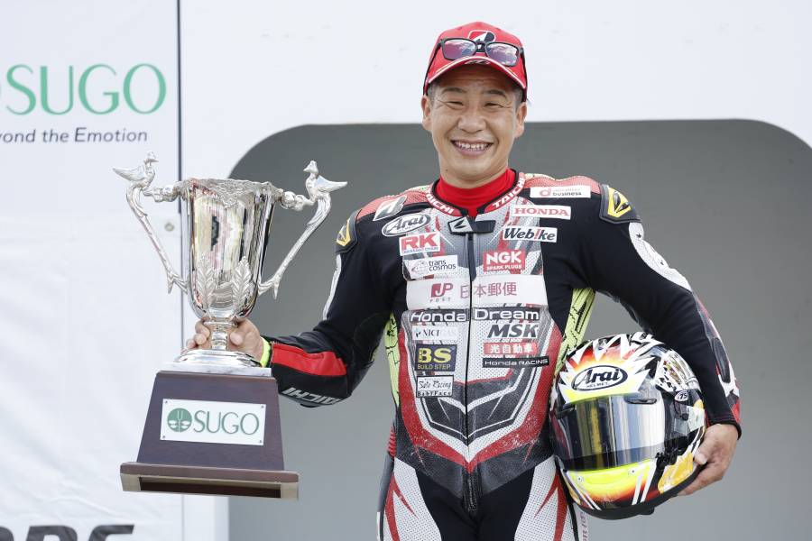 レース1でHonda勢が表彰台独占。小山知良優勝、羽田太河2位、荒川晃大3位