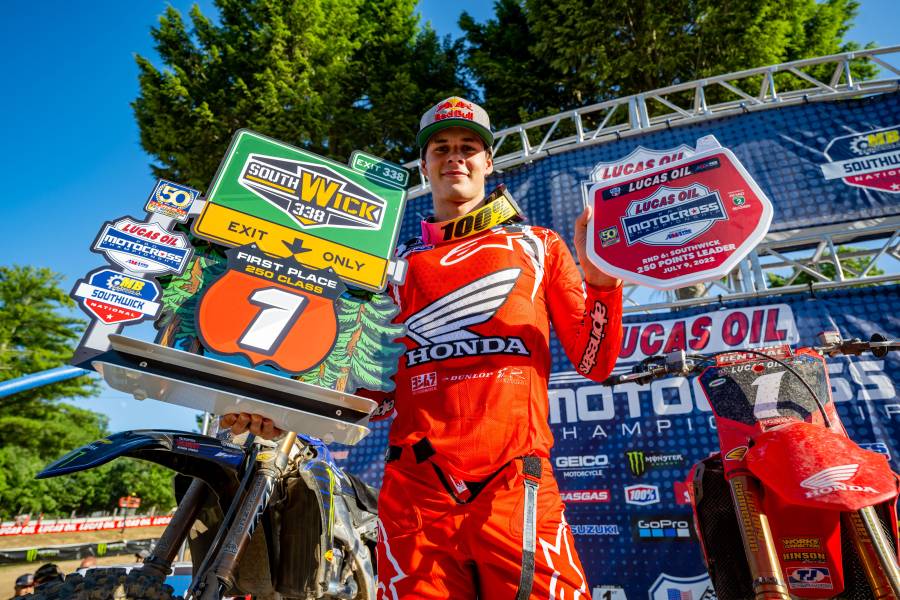 Jett Lawrence Returns to Winning Ways at Southwick MX