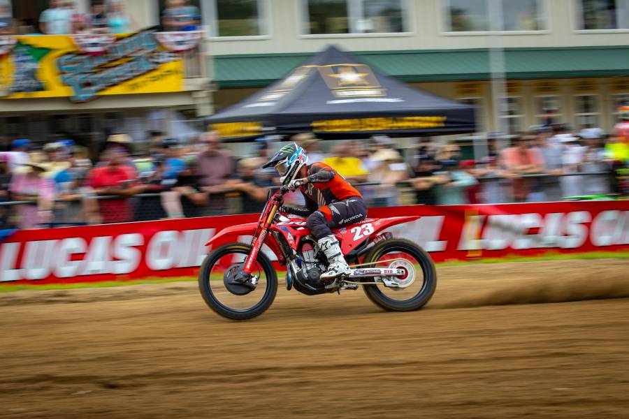 チェイス・セクストンがオーバーオール2位(2-2)で入賞