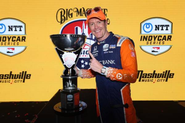 ナッシュビルで今シーズン2勝目を挙げ、スコット・ディクソンがチャンピオン争いへ