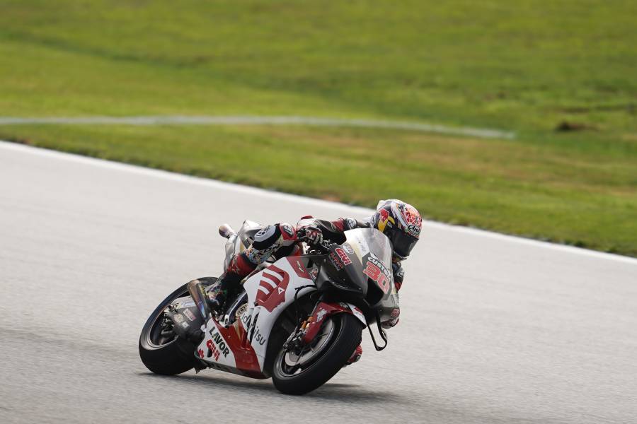 1秒差に19台という大接戦の中でHonda勢は、中上貴晶12番手、ポル・エスパルガロ14番手、アレックス・マルケス16番手、ステファン・ブラドルは21番手で初日を終える。