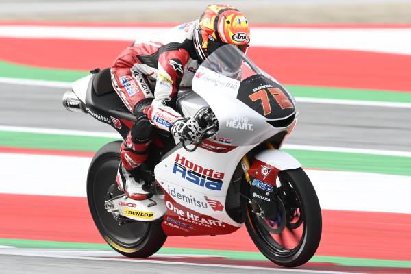 Rossi And Foggia On Austrian Moto3 Second Row