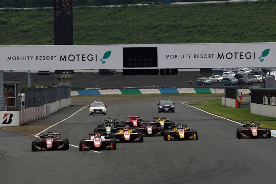 太田格之進は9位で走行を終える