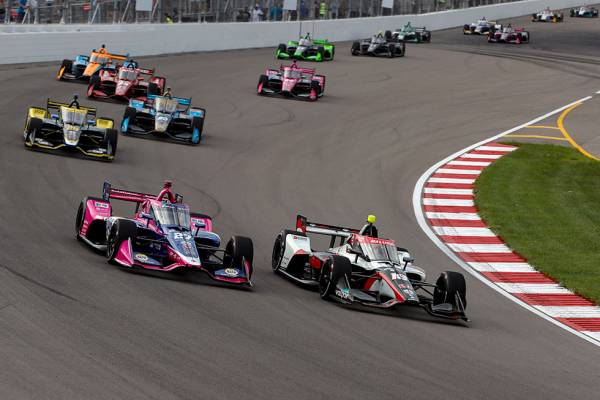 Malukas Stars For Honda Under the Lights in St. Louis