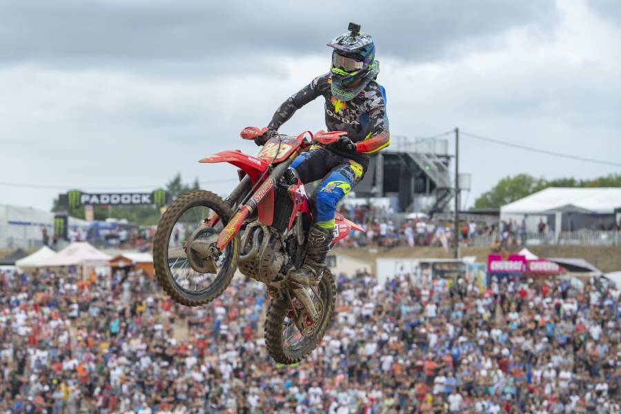 Team HRC's Tim Gajser wins in exquisite style in France