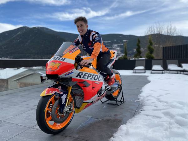 The Repsol Honda Team's surprise for Pol Espargaró