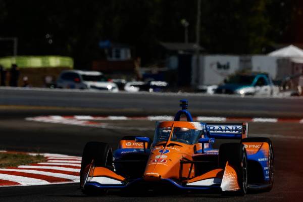 Dixon Charges to a Podium Finish for Honda in Portland
