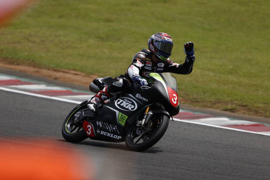 開幕戦に勝利した村瀬