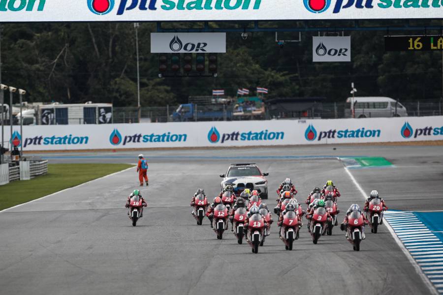 Pratama pulls out seven seconds for stunning Race 2 win