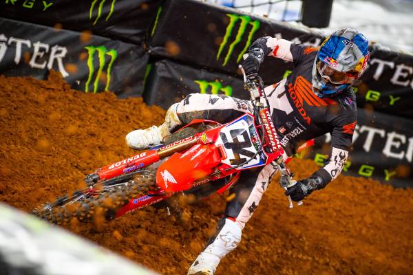 Close Second-Place Finish for Roczen at Arlington 3 Supercross