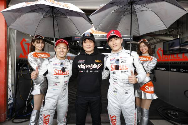 STANLEY NSX-GTが今季初ポールポジション。GT300クラスではNSX GT3勢がフロントロー独占