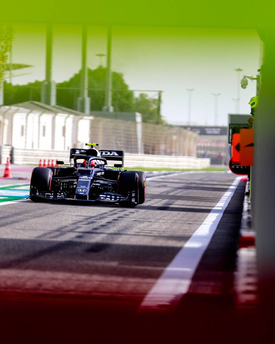 Pierre Enters The Pits - FP1