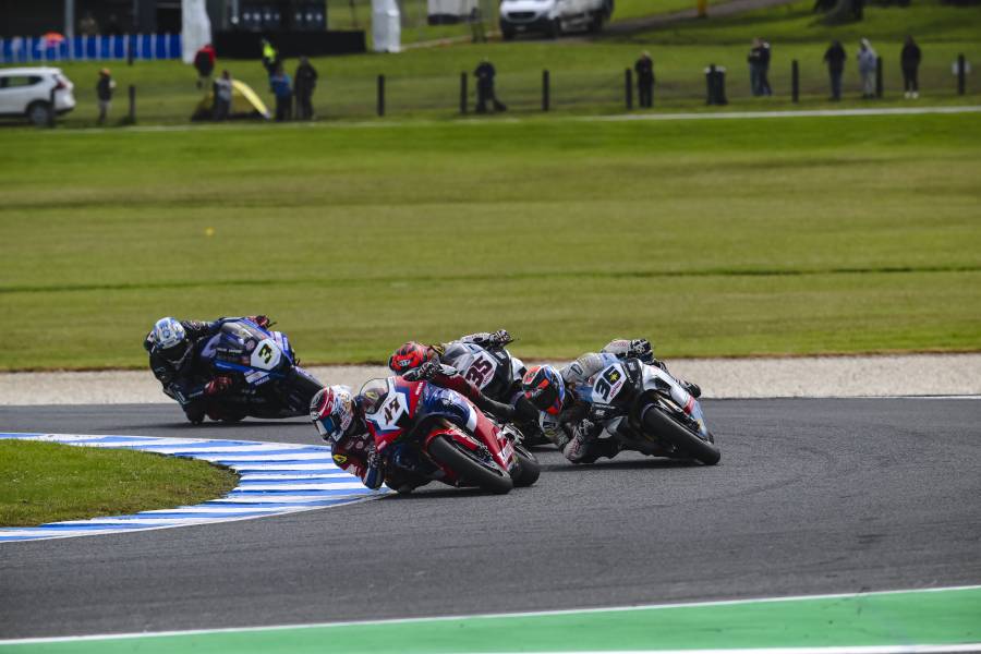 Unpredictable weather and over-eager riding limit Team HRC’s potential at Phillip Island