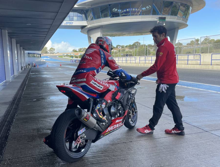 A useful albeit wet last test of the year for Team HRC at Jerez