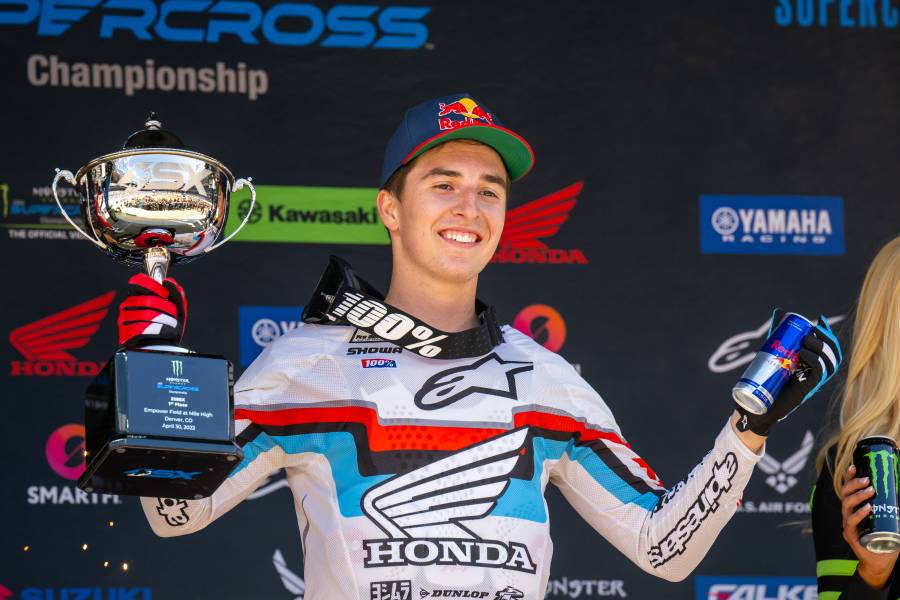 Hunter Lawrence in Round 16, Denver