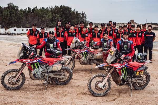 Monster Energy Honda Team 3人のライダーたちがトップ10入りを果たす