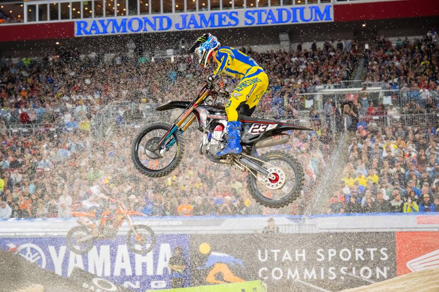 Hunter Lawrence Takes Dramatic 250SX East Win at Tampa SX