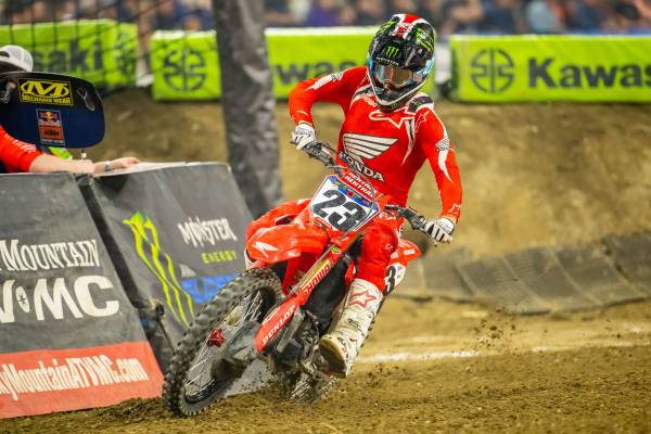 Hunter Lawrence Wins Again at Indianapolis Supercross