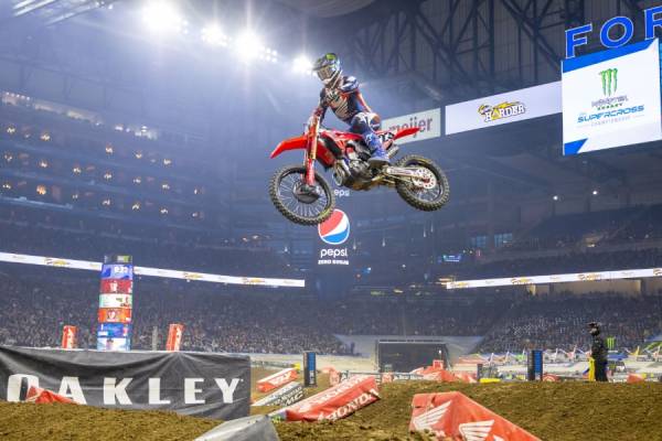 Team Honda HRC Sweeps Detroit Supercross