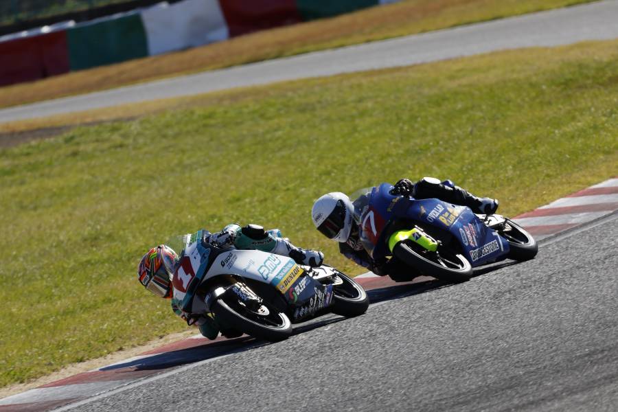 22年に幾度となくバトルを繰り広げた尾野(#1)と木内(#7)