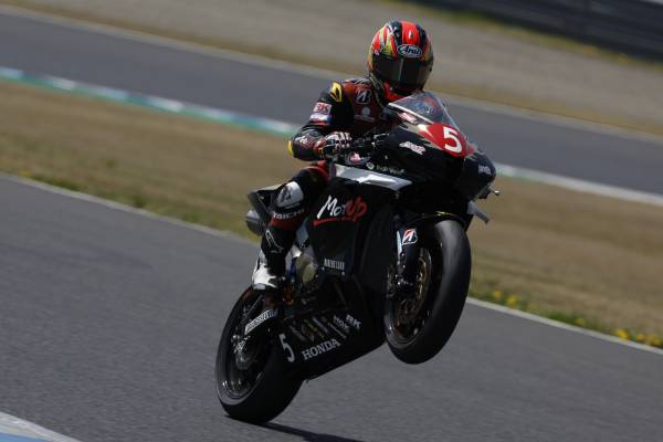 羽田太河がフロントローを獲得。小山知良は2列目スタート