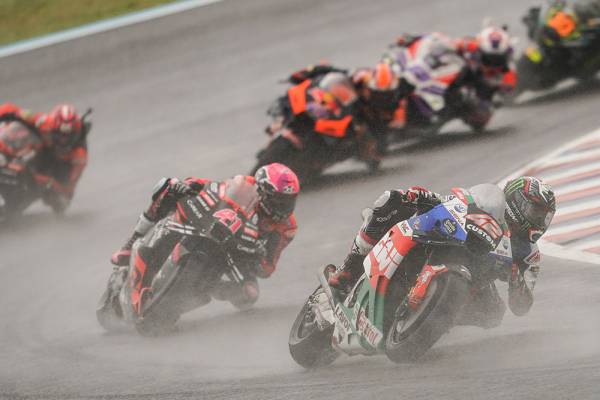 Determined Rins Fights For Fifth, Finishes Ninth In Argentina