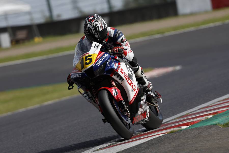 名越哲平がレース1の2番グリッドを獲得