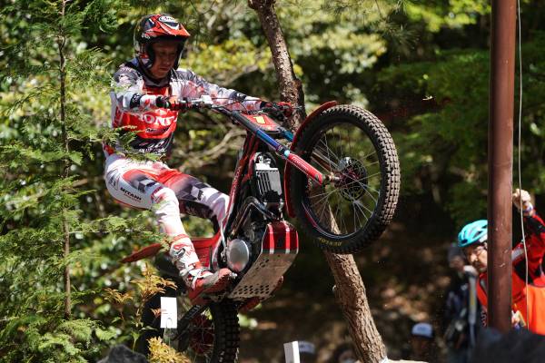 小川友幸、今季初勝利 氏川政哉が2位で2戦連続1-2フィニッシュ