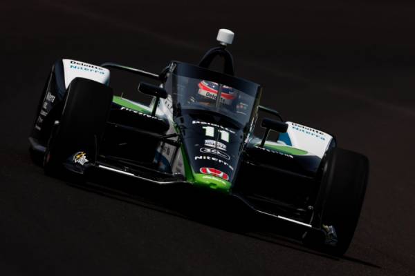 プラクティス2日目の最速は佐藤琢磨