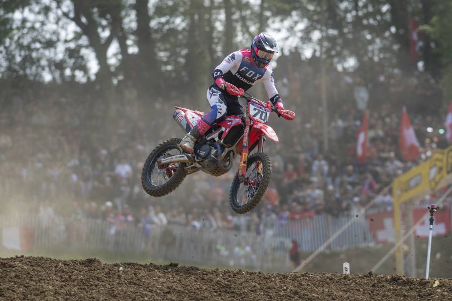 Mature Fernandez maintains strong run with fourth in France