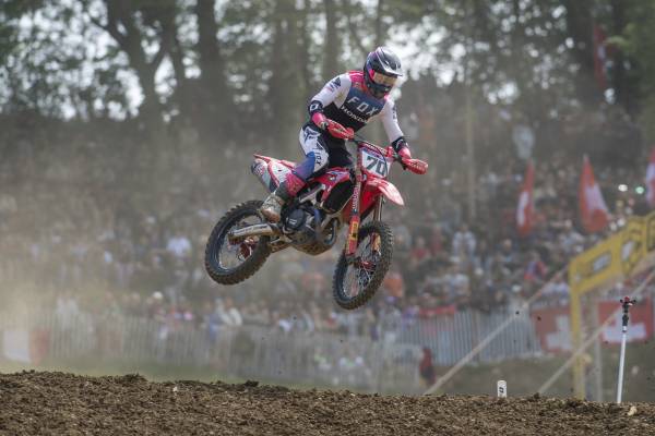 Mature Fernandez maintains strong run with fourth in France