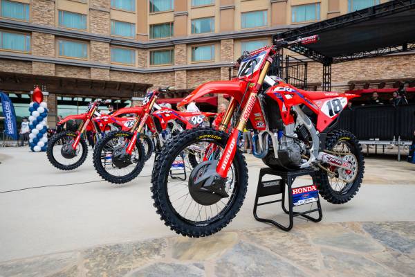 Team Honda HRC Eager to Continue Supercross Success in AMA Pro Motocross