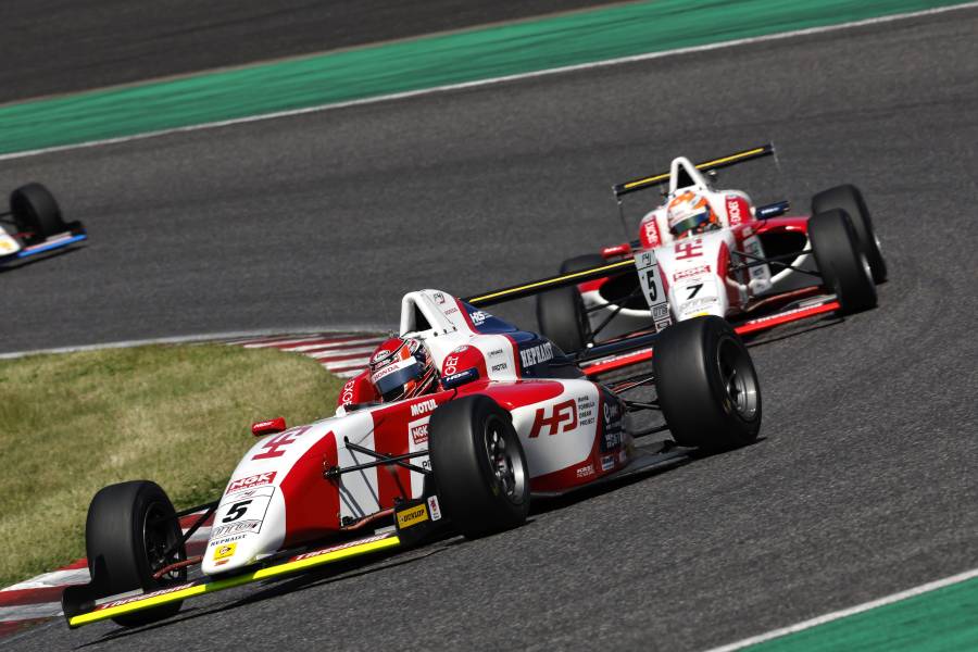 Yusuke Mitsui goes pole-to-win for the first time this season