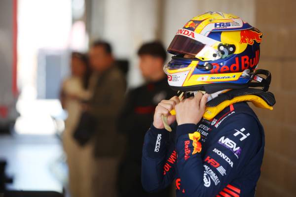 Souta Arao scores points in Race 1 and Race 3