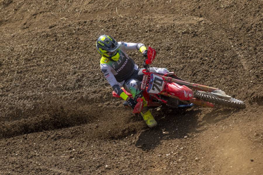Solid performances from Fernandez and the returning Gajser at Loket