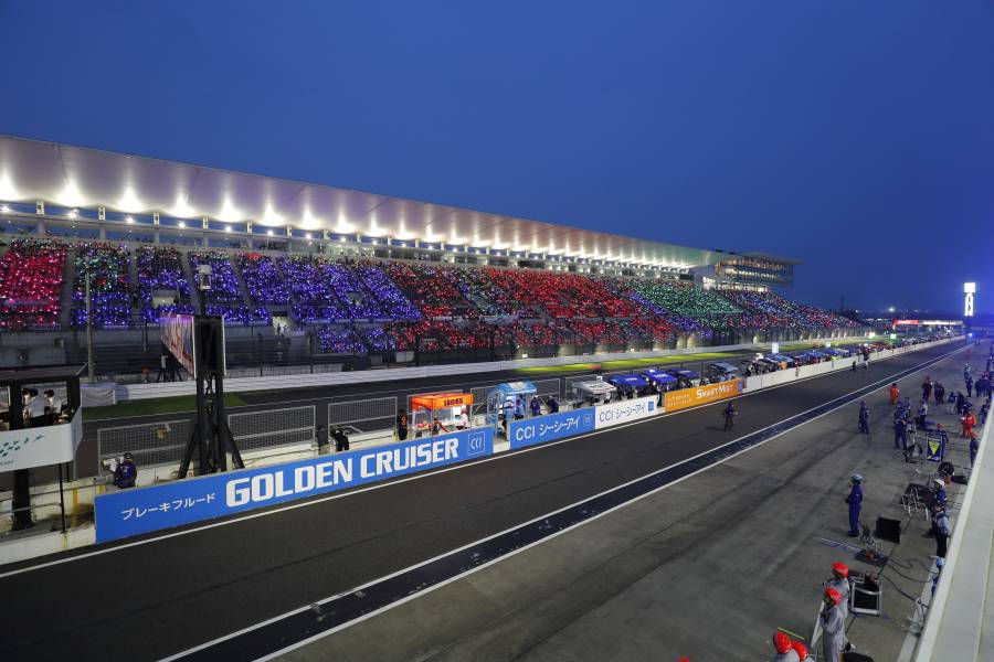 The circuit at night creates a unique atmosphere as the finish line nears