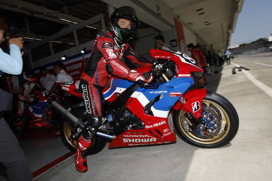 Honda Asia-Dream Racing with SHOWA