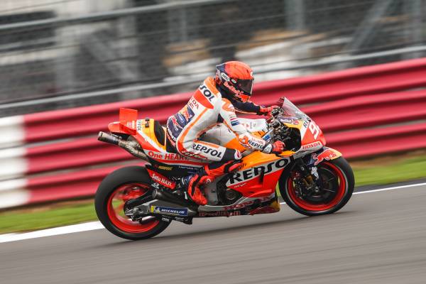 Repsol Honda Team endure double DNF in complicated British GP