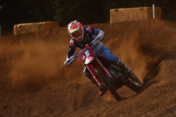 王者・山本鯨にアクシデントが次々襲う波乱の幕開けに