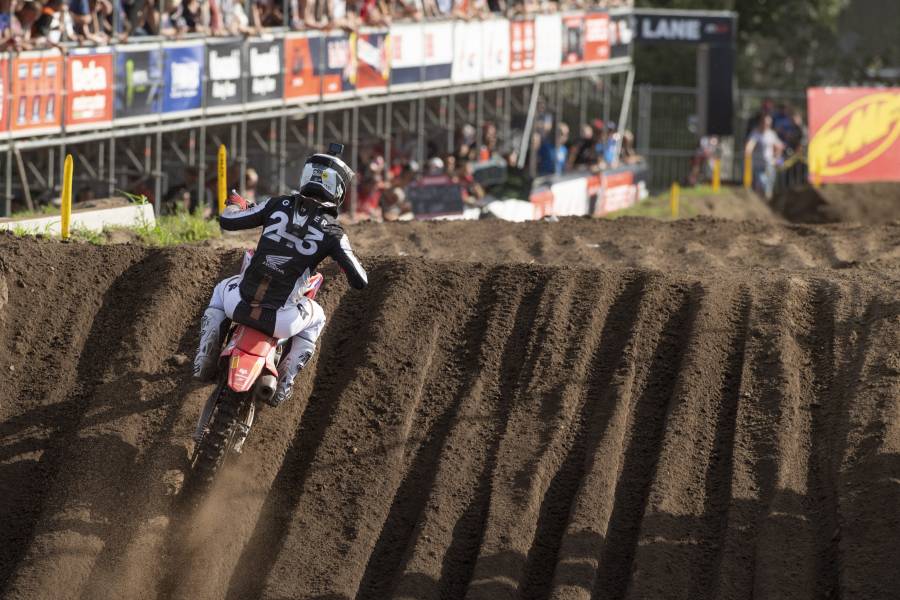 Best points haul for Gajser as Fernandez battles hard in Arnhem