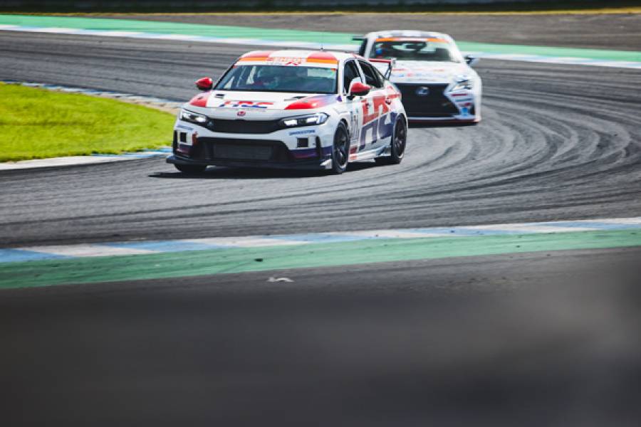 CIVIC TYPE R CNF-R finishes 7th in ST-Q class